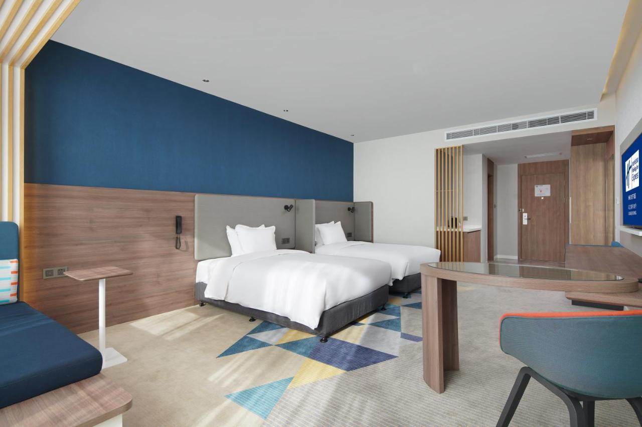 Holiday Inn Express Ulanqab Jining By Ihg エクステリア 写真